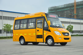 حافلة المدرسة HK6581KX
